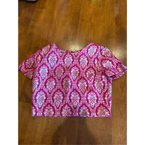 Woman’s jealous tomato pink crop dressy top size small - Picture 1 of 5